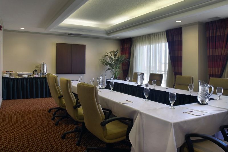 ไวเซเลีย แมริออท แอท เดอะ คอนเวนชั่น เซ็นเตอร์ Hotel ภายนอก รูปภาพ