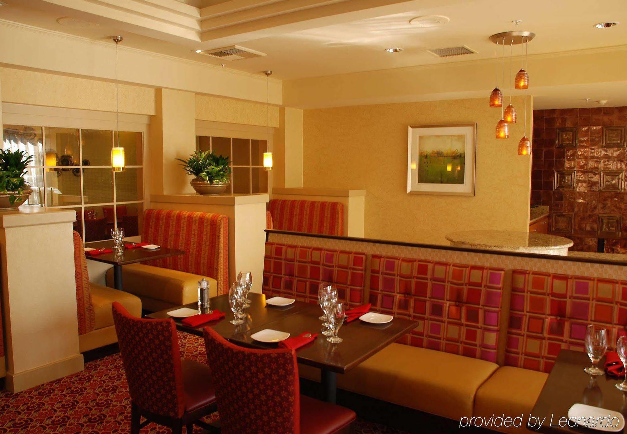 ไวเซเลีย แมริออท แอท เดอะ คอนเวนชั่น เซ็นเตอร์ Hotel ร้านอาหาร รูปภาพ