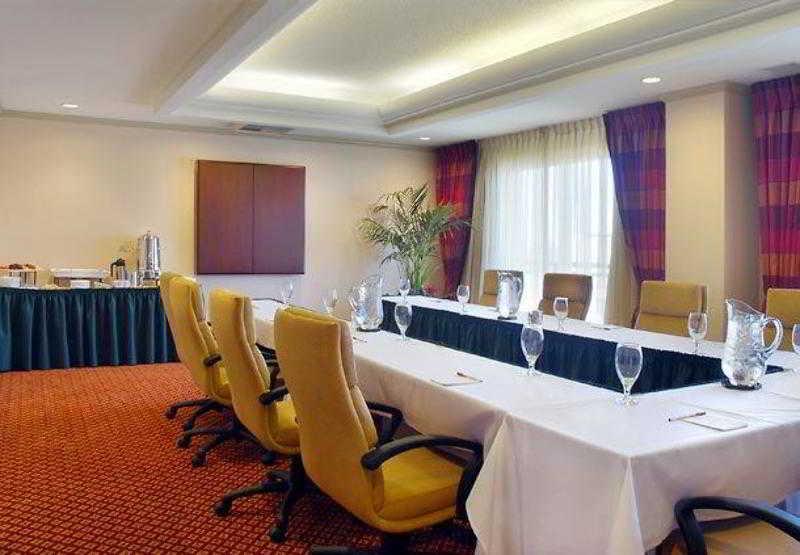 ไวเซเลีย แมริออท แอท เดอะ คอนเวนชั่น เซ็นเตอร์ Hotel สิ่งอำนวยความสะดวก รูปภาพ
